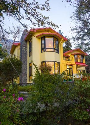 Alaya Stays Thistle House - 4 BHK Hideaway with Gazebo & Terrace