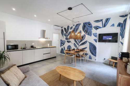 Alma Home Experience