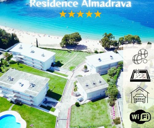 Almadrava Beach