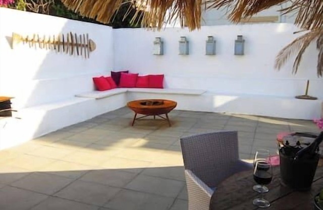 Aloha Beach House Ground Floor 3 Bedrooms in Parede Cascais