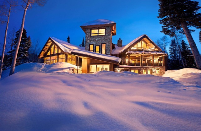 ALPEN RIDGE- Elevated Luxury Estate with Slopeside Views and Access
