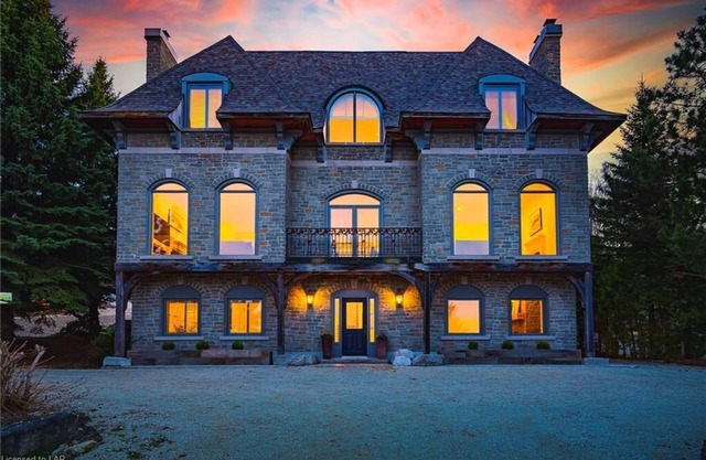 Alpine Chateau cheerful spacious