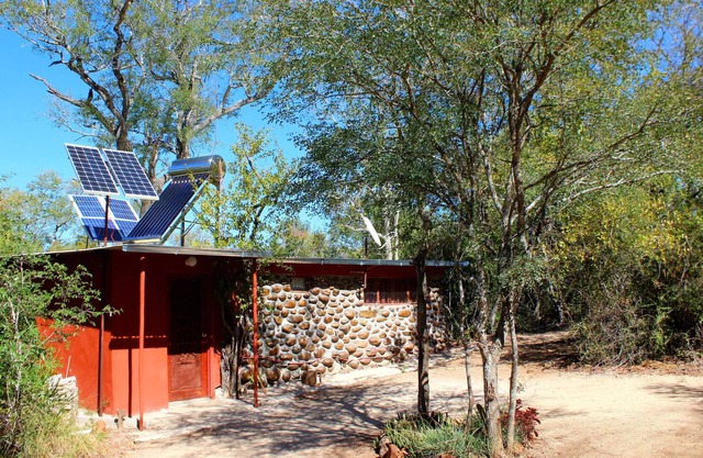 Amanzimlotzi Riverside Bush Camp pure wilderness in Limpopo, Kruger Park