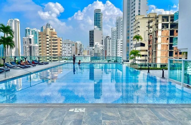 AMAR LUXURY SUNRISES APT