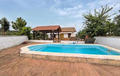 Amazing Home In Villanueva Del Rey