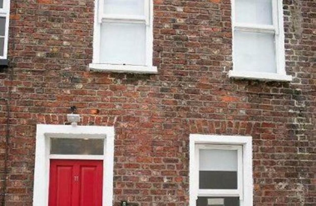 AMAZING 3 BEDROOM HOME, PRIME BT1 POSTCODE AND CITY CENTRE LOCATION