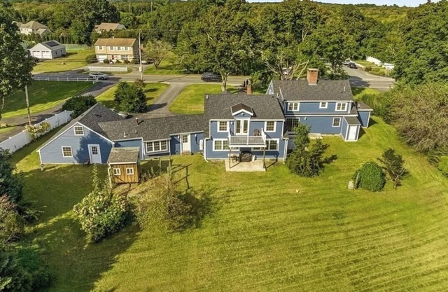 Amazing 4 bedroom home in the coastal beautiful town of Marshfield Massachusetts