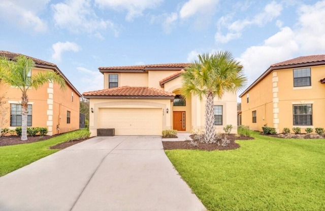 Amazing 6 Bedroom Veranda Palms Resort Home