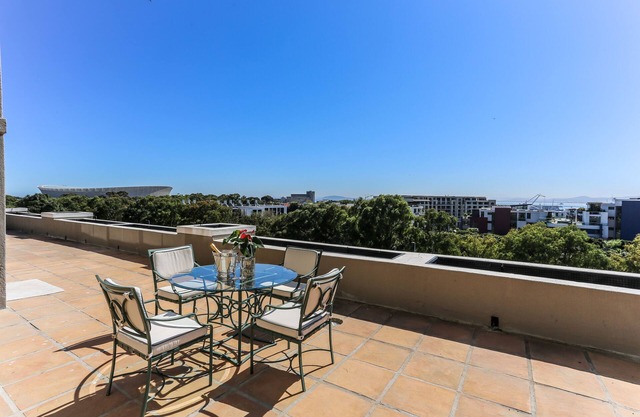 Amazing Apartment near V&A and Green Point stadium!