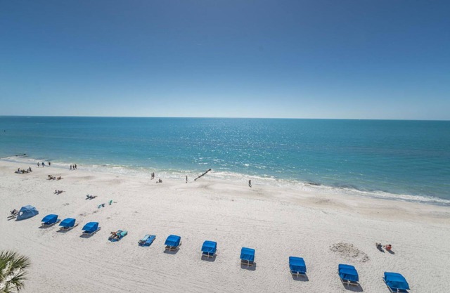 Amazing Beach Front w/Gulf & Ocean Views~Las Brisas 506