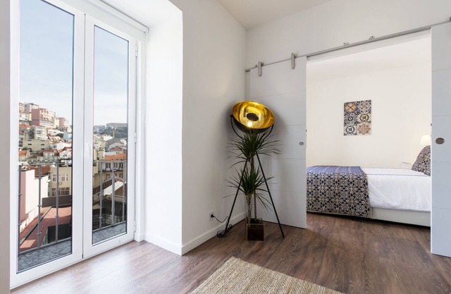 Amazing Downtown Apt with balcony and fantastic view