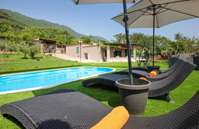 Amazing home in Avella