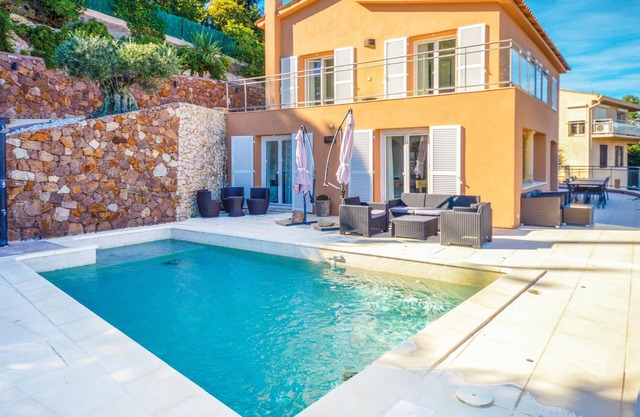 Amazing home in Theoule Sur Mer