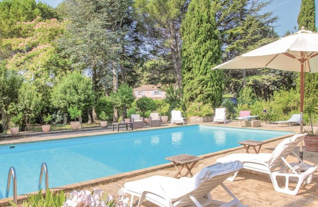 Amazing Home In Lançon De Provence