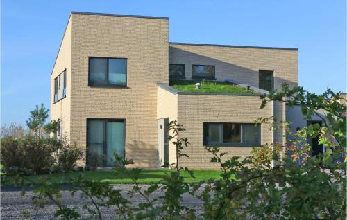 Amazing Home In Lembruchdümmer See