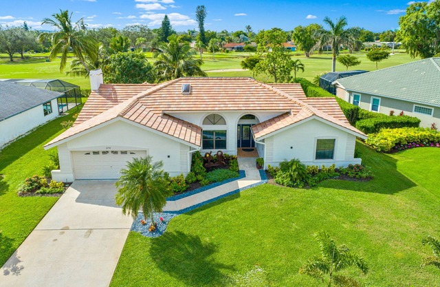 Amazing, Luxury Home w/Heated saltwater Pool + Golf Course View!