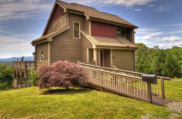 Amazing View & Game Room, The Perfect Family Getaway W/Hot Tub