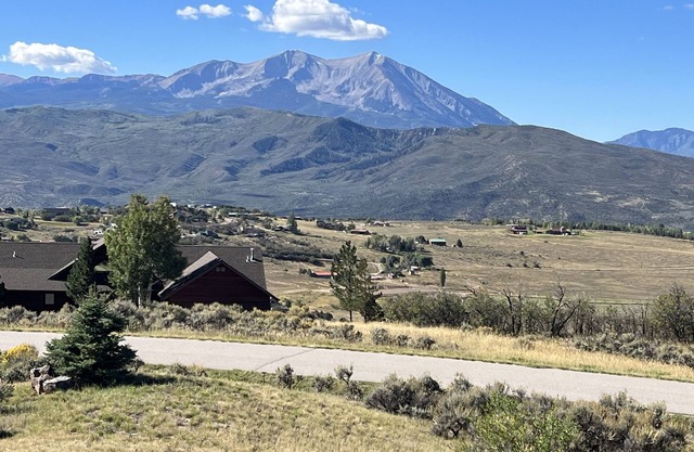Amazing Views of Sopris
