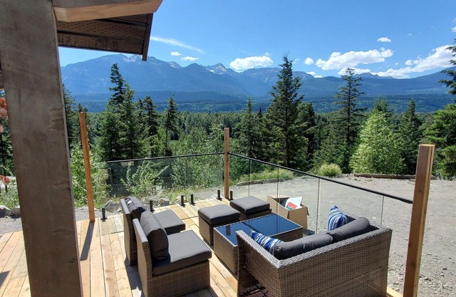 Amazing Views Of The Columbia Valley