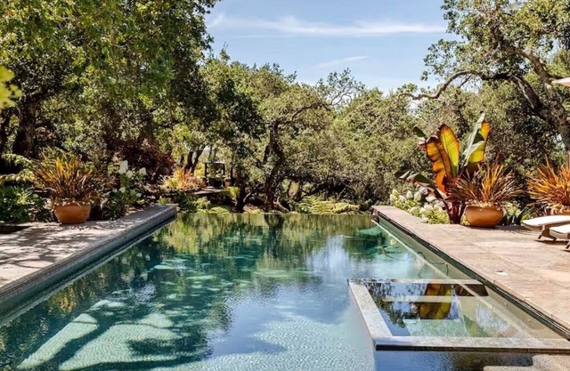 Amazing Villa, 50' Pool, Gorgeous Garden, Views