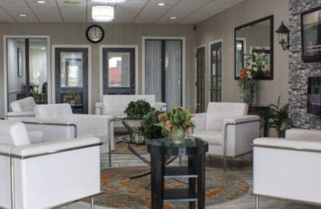 Amazing! WINTER HAVEN 2 Queen Beds fun 4 All