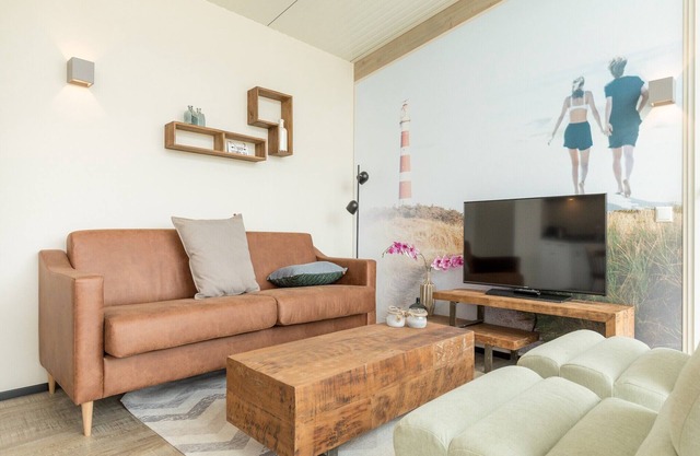 Ameland Retreat w/Veranda