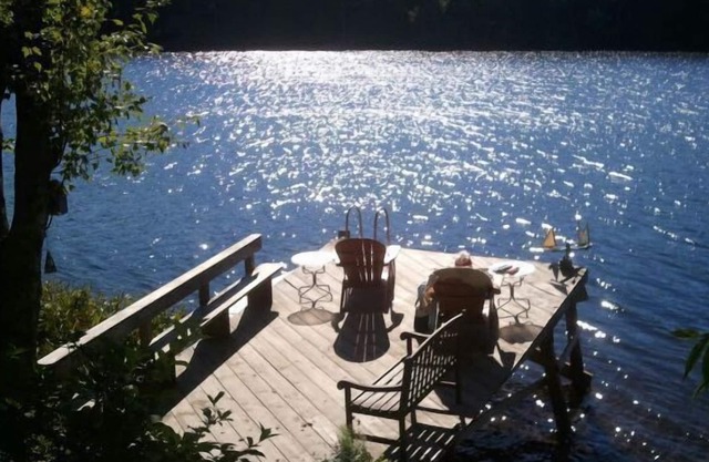 Amid nature-charming, romantic,fun!4boats,2 docks,fireplace, SWest view+ sunsets