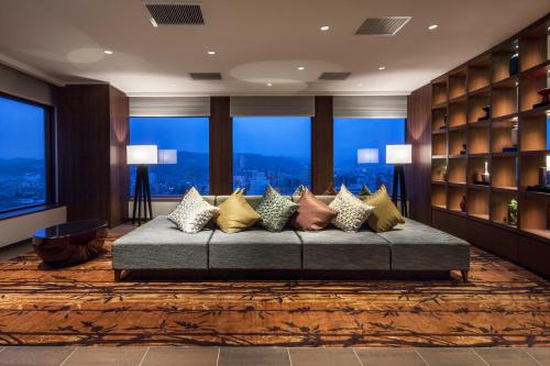 ANA Holiday Inn Kanazawa Sky by IHG