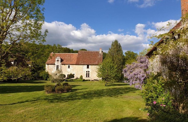 Ancien relais de chasse avec piscine et animaux acceptés, proche zoo de Beauval - FR-1-381-199