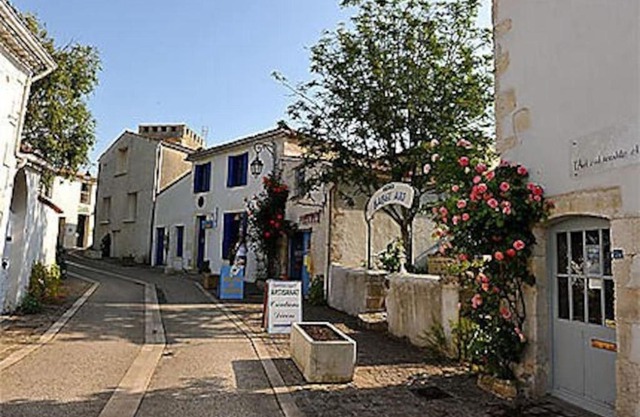 ancienne maison de tisserande atypique