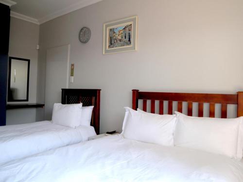 Andela Guesthouse