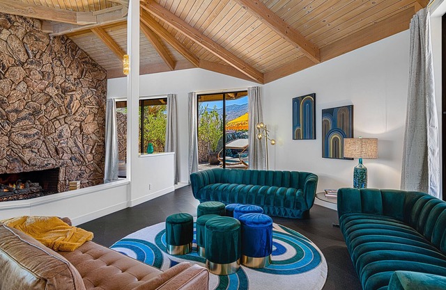 Andreas Hills Estate - Palatial 5 Bed/6.5 Bath Palm Springs Estate
