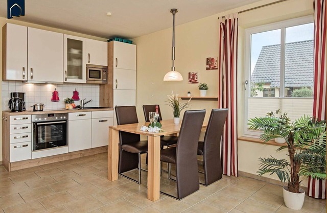 Angela I in Korswandt - Cozy vacation apartment Angela 1 - with fireplace & terrace