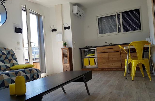 Angers Green Lodge - Yellow Sun Appartement