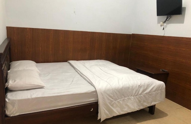 Anind Guest House near Museum Angkut Batu RedPartner