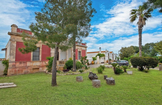 Annunziatella Apulian Farm M, Sammichele di Bari, Italy