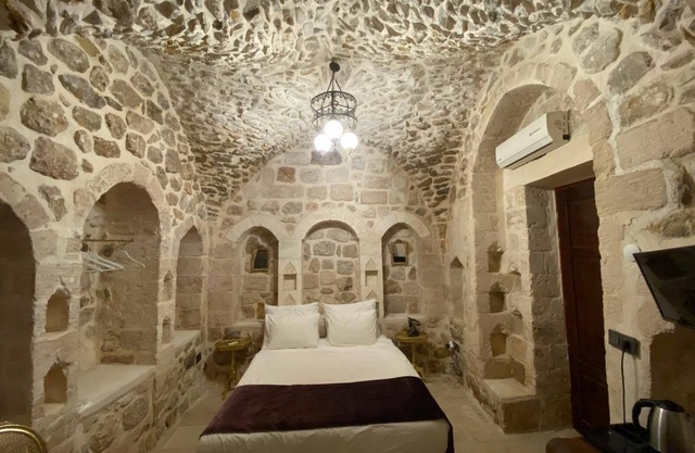antikhan otel