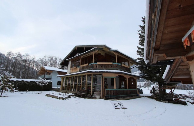 Apartment Neukirchen near Ski Slopes
