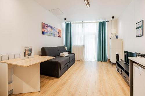 Apart 1 Bedroom # Buttes Chaumont # Paris 19