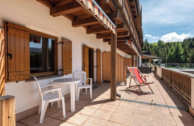 Apartment "Ferienparadies Sabina Joch" in the Nature Reserve directly on the Alpe di Siusi