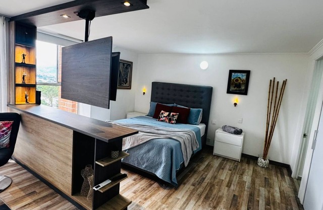 Apartaestudio en el Poblado con Vista