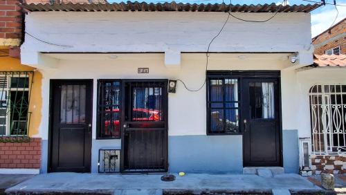 Apartaestudio Mali's House