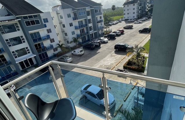 Apartamento 3 habitaciones, AC, Netflix, wifi.