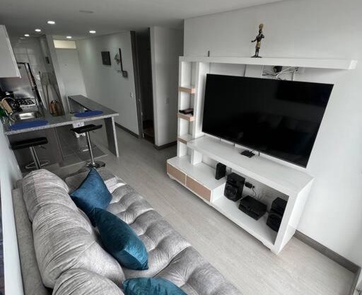 Apartamento amoblado Avanzzare T1 - 204