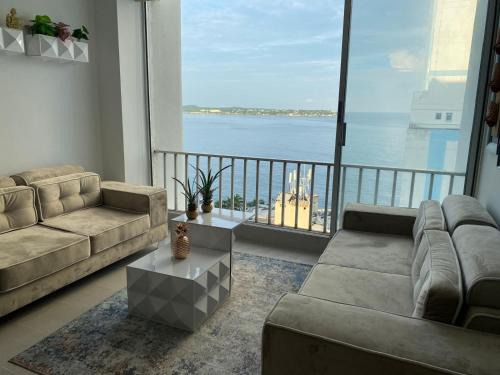 Apartamento con hermosa vista al mar, Cristoforo en el Laguito Cartagena a pocos pasos de la playa
