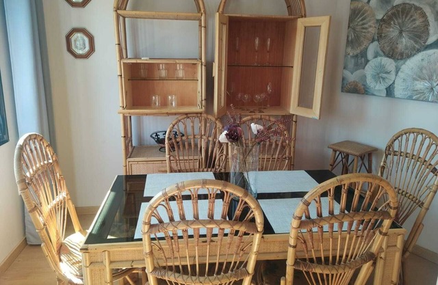 Apartamento en Aguadulce con Piscina, Wifi y Parking Gratuito
