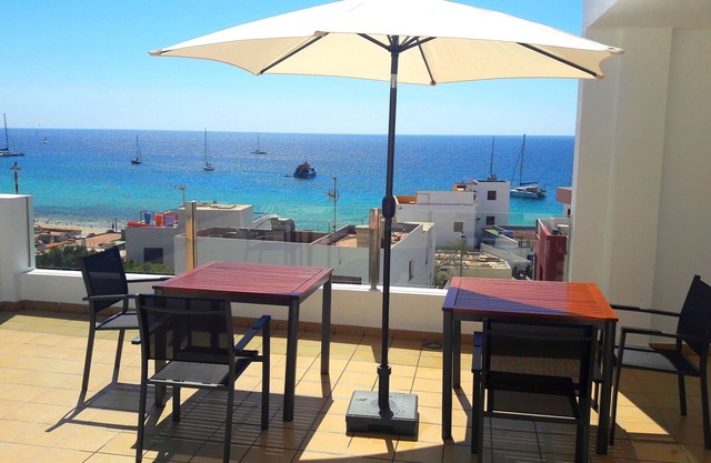 Apartamento Sarah 2B, 2min to the beach and promenade, central and quiet. Free WIFI