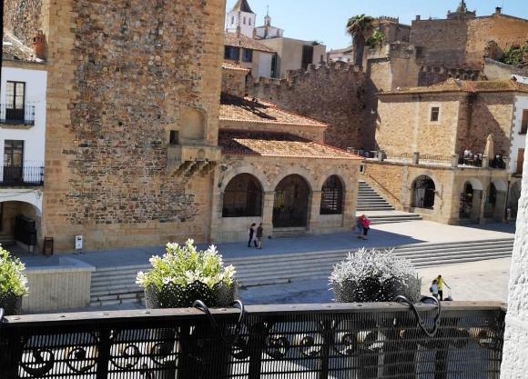 Apartamentos La Machacona Plaza Mayor