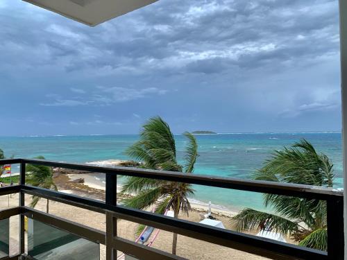 ApartaSuite Bahia Tropical