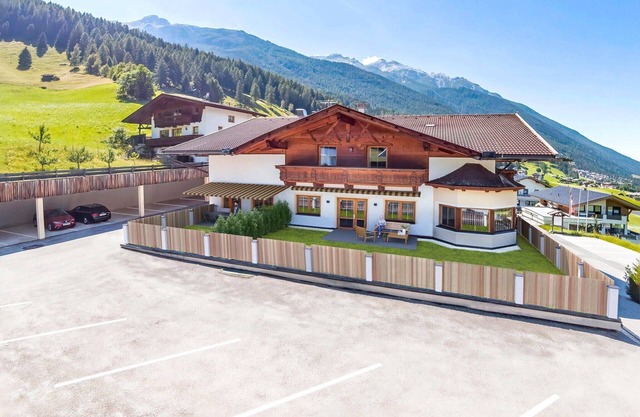 Apartment in Stubaital near Ski Lift